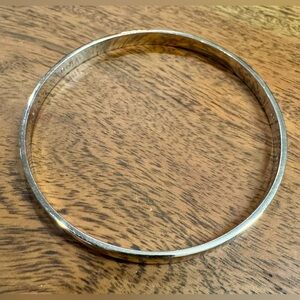 Kate Spade Silver Tone “Find the Silver Lining” Bangle Bracelet